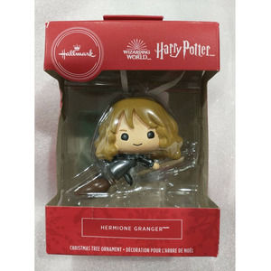 Hallmark Ornaments 2020 Harry Potter Wizarding World Hermione Granger (READ)
